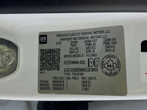 Used 2022 Chevrolet Colorado W/T image 37