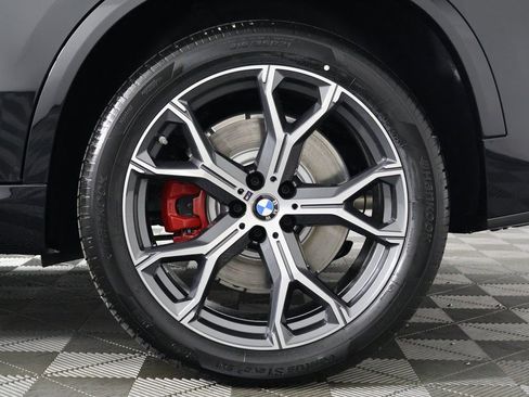 New 2026 BMW X5 xDrive50e w/ Executive Package image 10