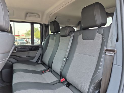 Used 2024 INEOS Grenadier AWD/4WD image 27