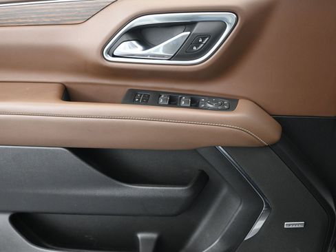 Used 2023 Chevrolet Tahoe High Country image 16