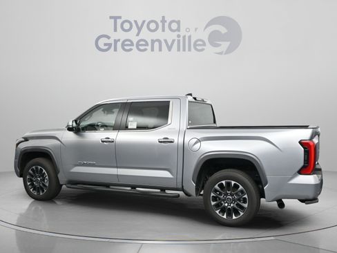 Used 2024 Toyota Tundra Limited AWD/4WD image 7