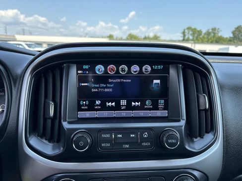 Used 2018 Chevrolet Colorado ZR2 image 24