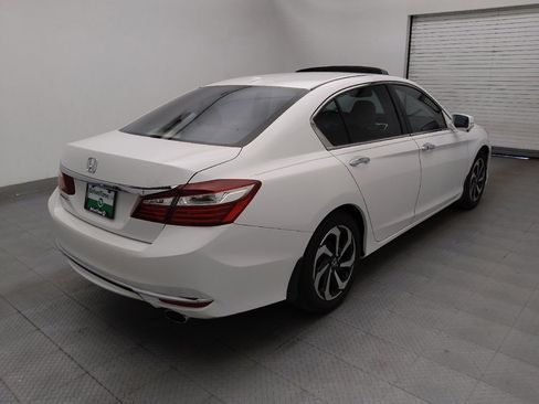 Used 2016 Honda Accord EX-L image 9