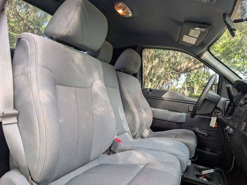 Used 2013 Ford F150 XL RWD image 9