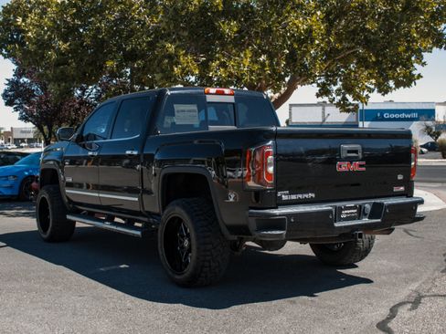 Used 2016 GMC Sierra 1500 SLT w/ All-Terrain Package AWD/4WD image 7