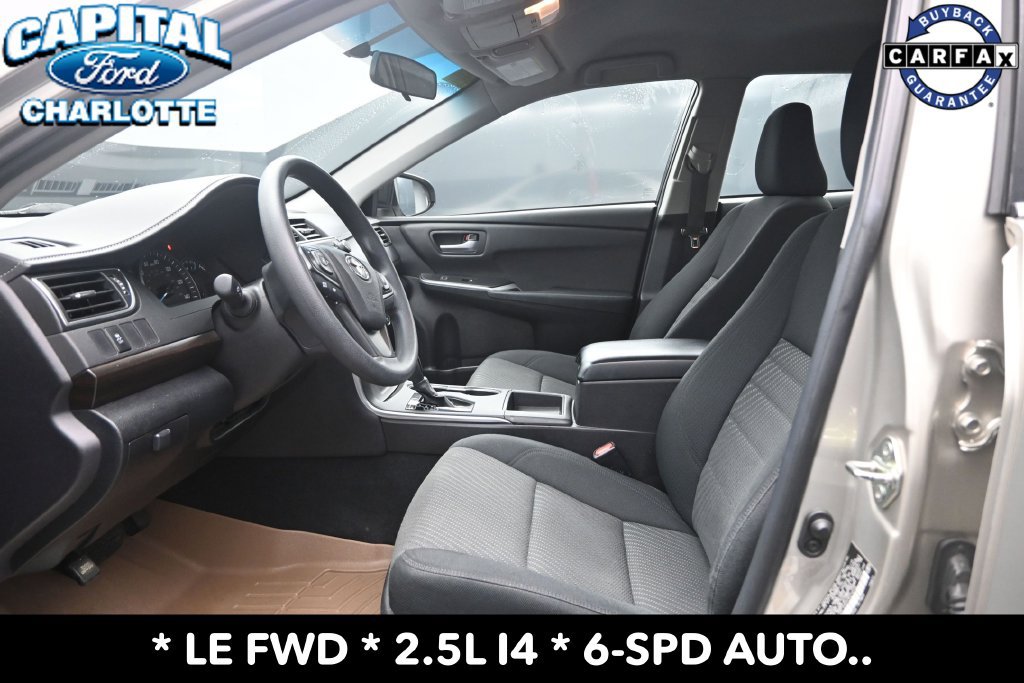 Used 2015 Toyota Camry LE FWD image 9