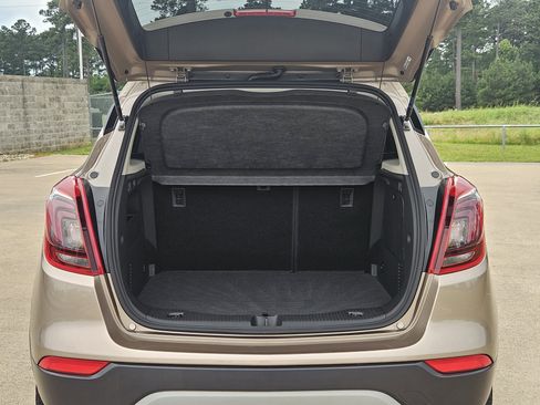 Used 2018 Buick Encore Preferred FWD image 9