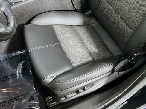 Used 2019 Chevrolet Impala LT image 18