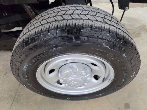 Used 2023 RAM 2500 Tradesman AWD/4WD image 13
