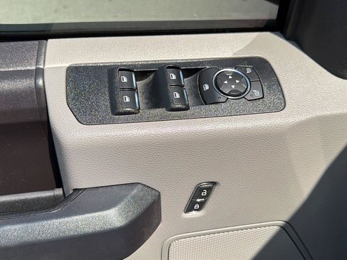 Used 2018 Ford F150 XL w/ Equipment Group 101A Mid AWD/4WD image 31