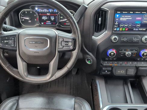 Used 2020 GMC Sierra 2500 Denali w/ Denali Ultimate Package AWD/4WD image 33