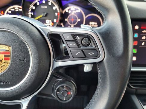 Used 2022 Porsche Cayenne E-Hybrid Coupe image 35