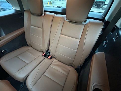 Used 2024 Mercedes-Benz GLS 450 4MATIC image 61