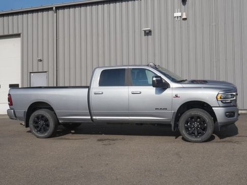 Used 2024 RAM 3500 Laramie w/ Night Edition AWD/4WD image 2