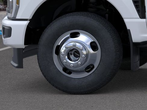 New 2026 Ford F350 4x4 Crew Cab DRW Super Duty image 19