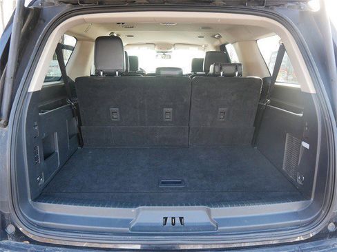 Used 2024 Ford Expedition Max XLT image 16