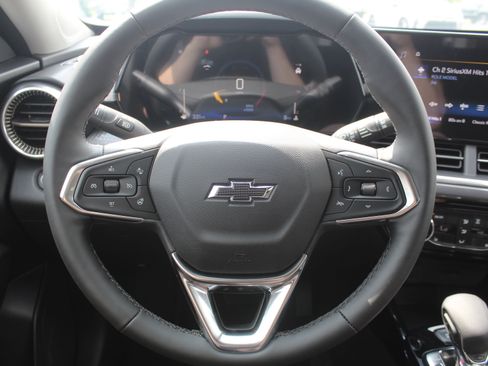 New 2026 Chevrolet Trax ACTIV w/ Driver Confidence Package FWD image 11