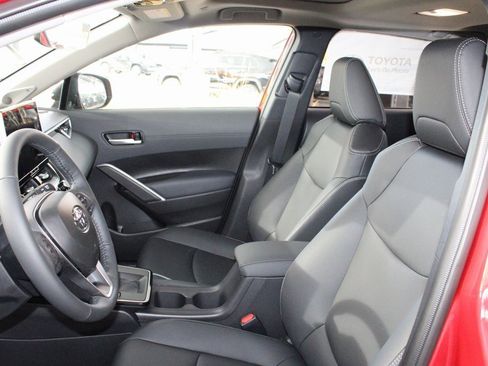 New 2026 Toyota Corolla Cross XLE image 7