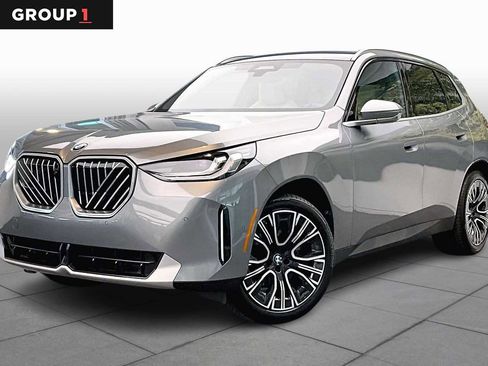 Used 2025 BMW X3 xDrive30i w/ Premium Package image 1