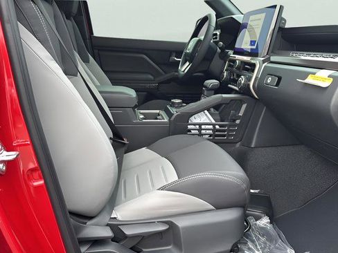 New 2026 Toyota Tacoma TRD Off-Road AWD/4WD image 11