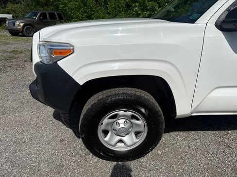 Used 2020 Toyota Tacoma SR AWD/4WD image 6