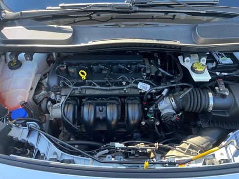 Used 2016 Ford Transit Connect XL image 21