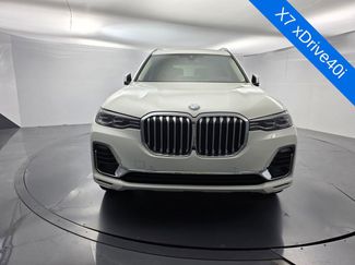 Used 2022 BMW X7 xDrive40i w/ Premium Package video 2