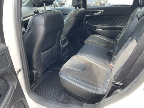 Used 2019 Ford Edge ST w/ Cold Weather Package AWD/4WD image 17