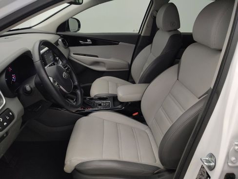 Used 2019 Kia Sorento SX w/ SX Touring Package FWD image 17