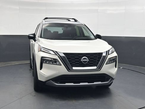 Used 2023 Nissan Rogue SL w/ SL Premium Package FWD image 15