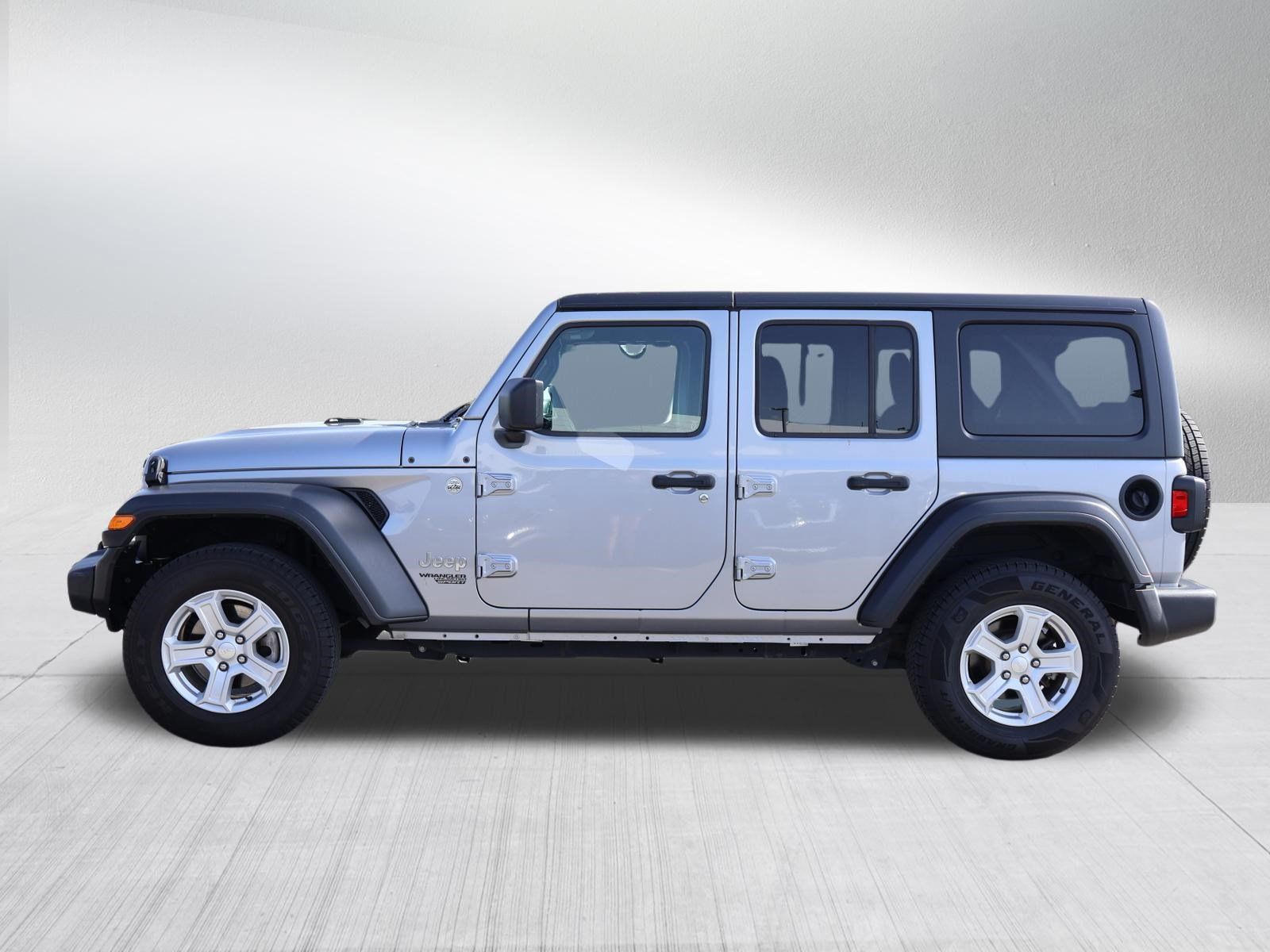 Used 2021 Jeep Wrangler Unlimited Sport AWD/4WD image 4