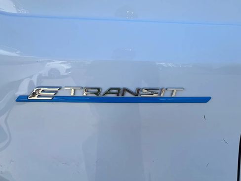 Used 2022 Ford E-Transit 148 High Roof w/ Load Area Protection Package RWD image 49