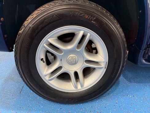 Used 2001 Dodge Durango R/T image 47