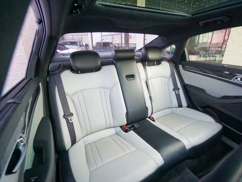 Used 2018 Genesis G80 3.3T Sport image 33