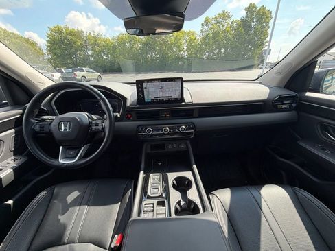 Certified 2024 Honda Pilot Elite image 12
