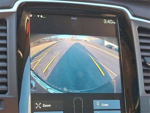 Used 2021 Volvo XC90 T8 Inscription Expression w/ Climate Package image 15