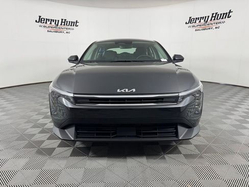 Used 2025 Kia K4 FWD image 5