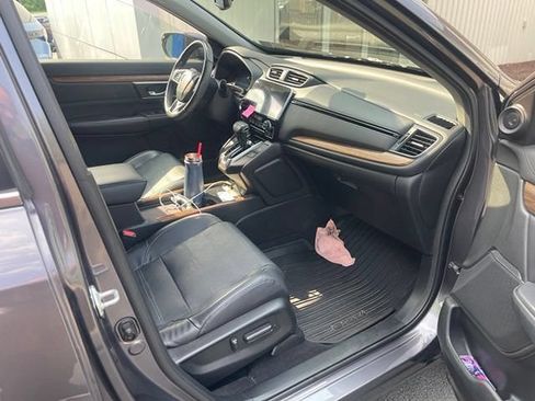 Used 2021 Honda CR-V Touring image 8