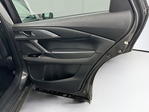 Used 2021 MAZDA CX-9 Touring image 33