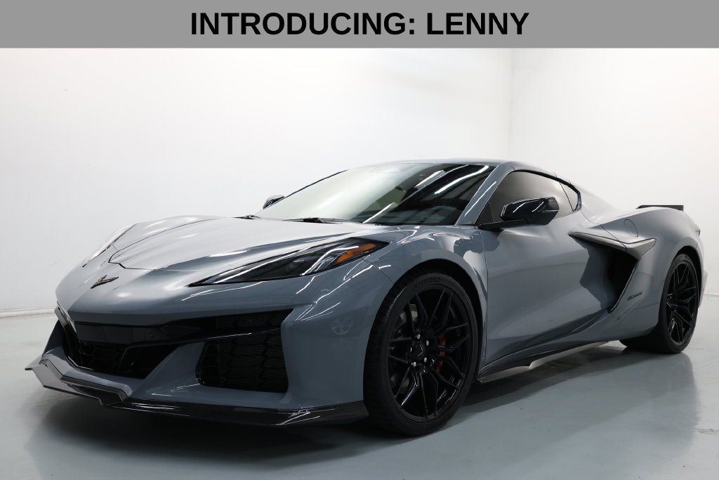Used 2024 Chevrolet Corvette Z06 w/ Stealth Interior Trim Package RWD image 2