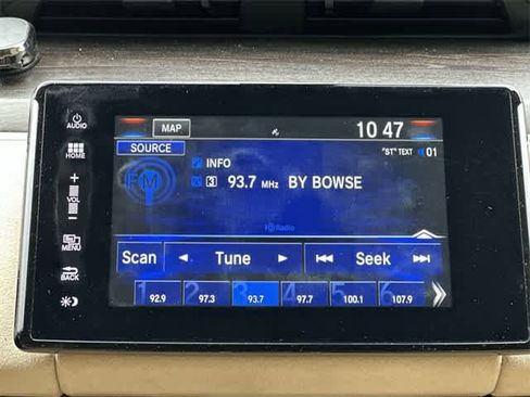 Used 2020 Honda Clarity Touring image 10