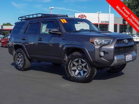 Used 2017 Toyota 4Runner TRD Off-Road Premium AWD/4WD image 7