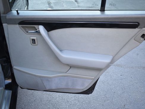 Used 1995 Mercedes-Benz C 280 Sedan image 15