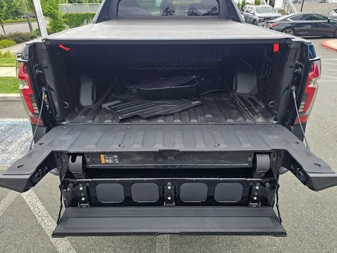 Used 2026 Chevrolet Silverado EV Trail Boss AWD/4WD image 13