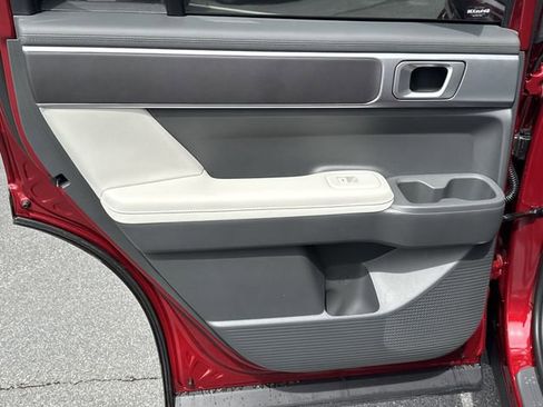 New 2026 Hyundai Santa Fe SEL FWD image 22