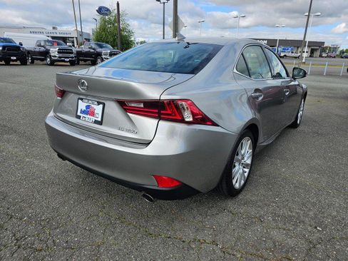 Used 2014 Lexus IS 250 image 8