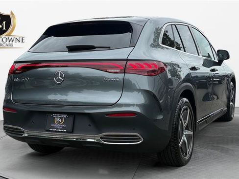 Used 2023 Mercedes-Benz EQE 500 4MATIC SUV w/ Pinnacle Trim Package image 5