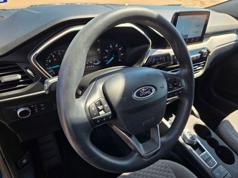 Used 2020 Ford Escape SE FWD image 9