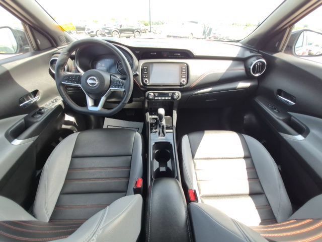 Used 2023 Nissan Kicks SR w/ SR Premium Package FWD image 20