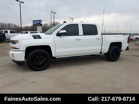Used 2018 Chevrolet Silverado 1500 LT w/ All Star Edition image 8